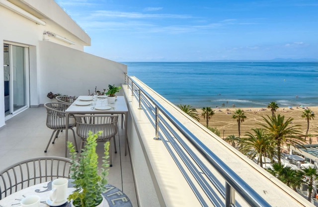 Roses Holiday Center by Interhome