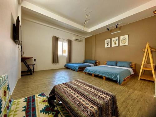 STAY hostel - 300m from the ferry