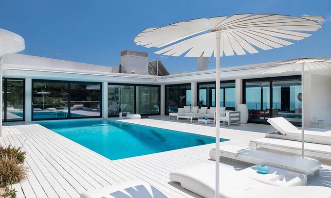 Mas Ram Villa | 1166 m² Villa ∙ 6 bedrooms ∙ 12 guests