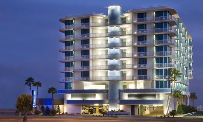 Biloxi Resort | 121 m² Resort ∙ 2 bedrooms ∙ 6 guests