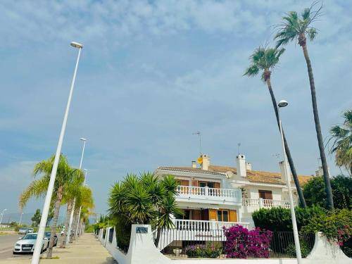 Playa de Almarda Apartment | 140 m² Apartment ∙ 5 bedrooms ∙ 9 guests