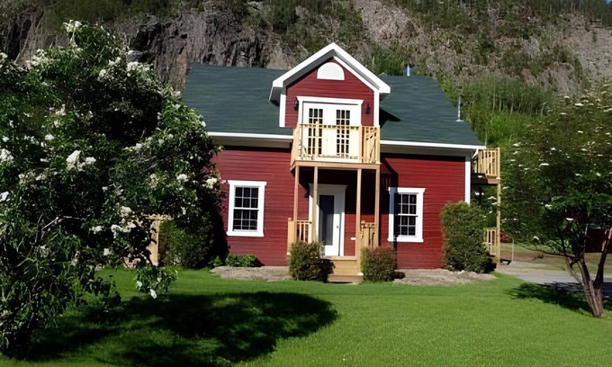 Petit-Saguenay Bed & Breakfast | 18 m² Bed and breakfast ∙ 2 guests