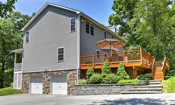Monroe House | 222 m² House ∙ 4 bedrooms ∙ 8 guests