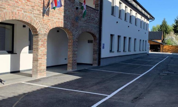 Miskolc Apartment | 25 m² Serviced apartment ∙ 3 guests