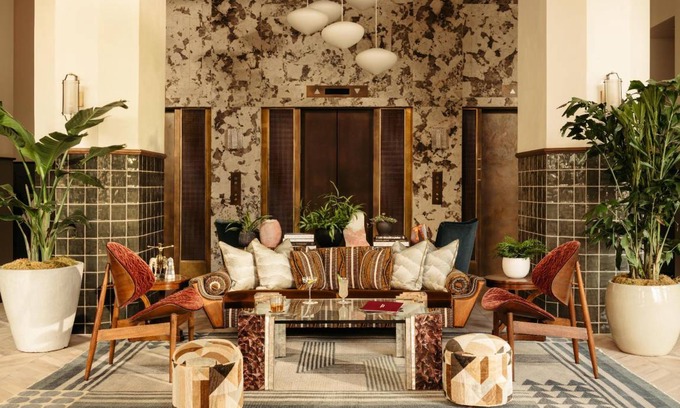 Downtown Los Angeles Hotel | 28 m² Hotel ∙ 127 guests
