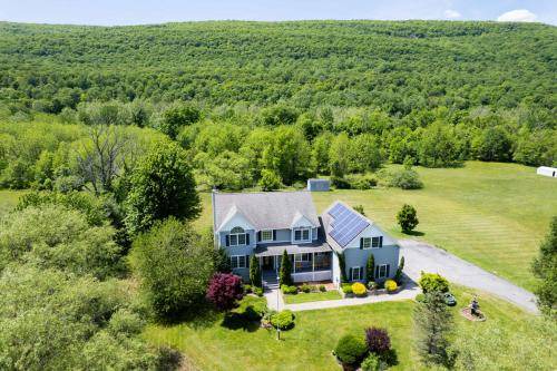 Highland Mills Villa | 288 m² Villa ∙ 5 bedrooms ∙ 12 guests