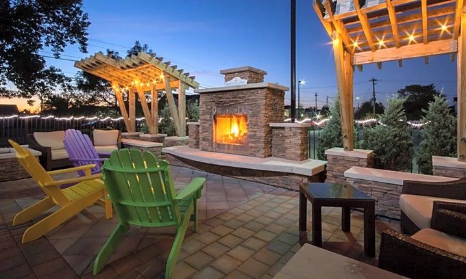 Amherst Hotel | 3-Star Hotel ∙ Staybridge Suites Buffalo-Amherst, an IHG Hotel