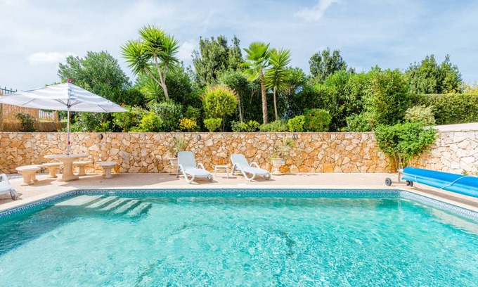 Funchal Villa | 300 m² Villa ∙ 4 bedrooms ∙ 8 guests