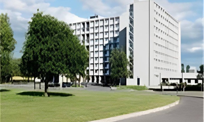 Cite-Universitaire Hostel | 33 m² Hostel ∙ 4 guests