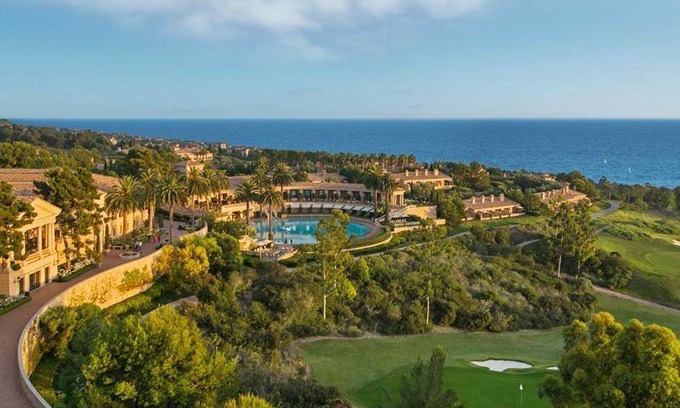 Newport Coast Resort | 333 m² Resort ∙ 127 guests