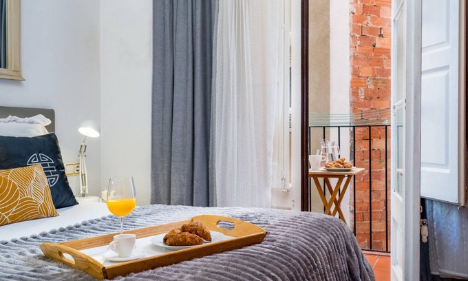 La Sagrada Familia Apartment | 55 m² Apartment ∙ 2 bedrooms ∙ 3 guests