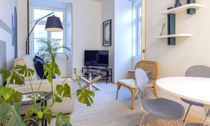 Santa Maria Maior Apartment | 68 m² Apartment ∙ 2 bedrooms ∙ 4 guests