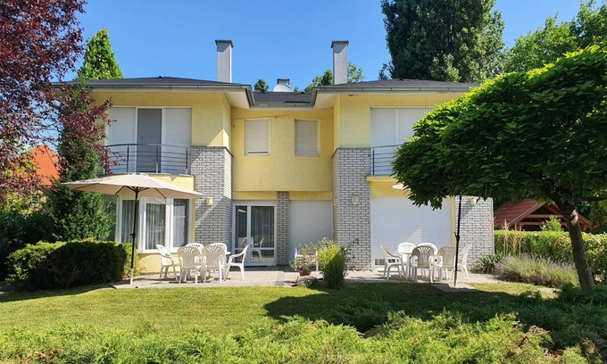 Szantod House | 74 m² House ∙ 2 bedrooms ∙ 6 guests