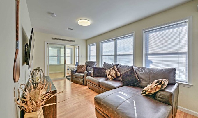 Point Pleasant Beach Cottage | 92 m² Cabin ∙ 3 bedrooms ∙ 6 guests