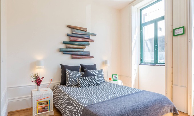 Uniao de Freguesias do Centro House | An old house completely restored in the center of Porto - Free Wifi