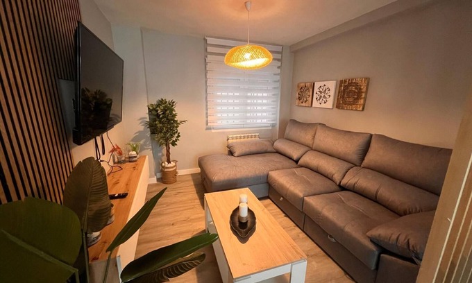 Gijon-Este Apartment | Apartment in the Arena area of Gijon, near the beach of San Lorenzo.