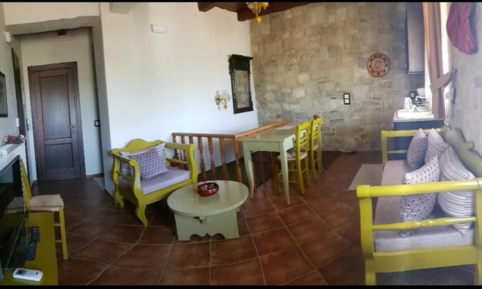 Asites House | Asion Lithos - Traditional Standard