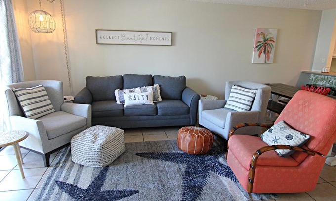 Orange Beach Apartment | Bayview 15 condo with Pool in Wolf Bay
