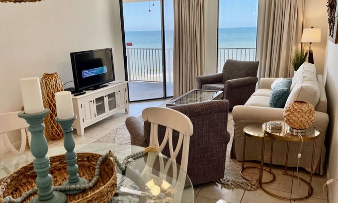Orange Beach Condo | Best Splash Pad in town 2/2 sleeps 8 Phoenix V809