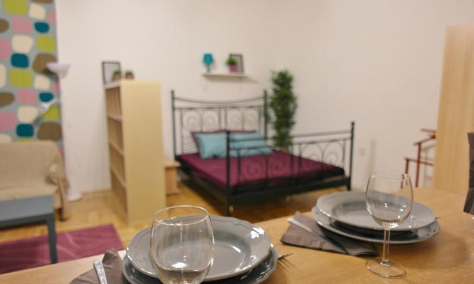 Belvaros - Lipotvaros Apartment | Budget Apartment by Hi5 - Parlament (28)