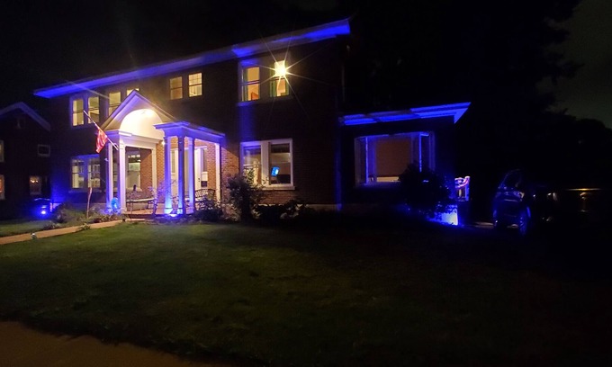 Oswego House | Charming Oasis in the Heart of Oswego!! Your Home Away from Home ๐กโจ!!