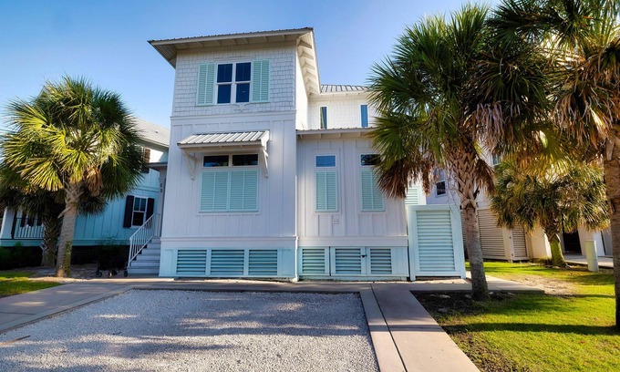 Orange Beach House | Cottages at Romar C3 - Sleeps 10 FREE PK