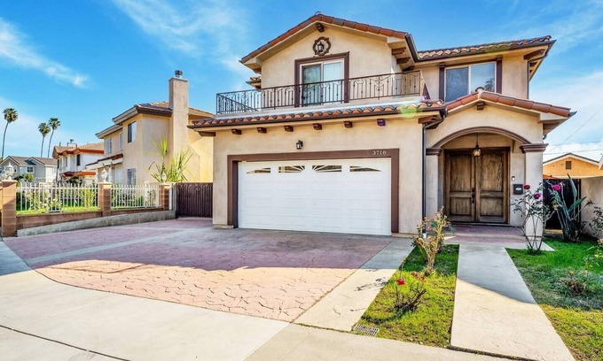 Hawthorne House | Dreamscape LA