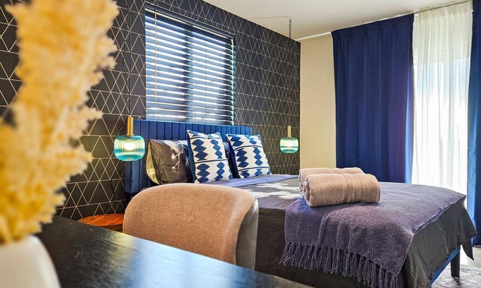 Los Angeles Hostel | Forty First Place - Boutique Hostel