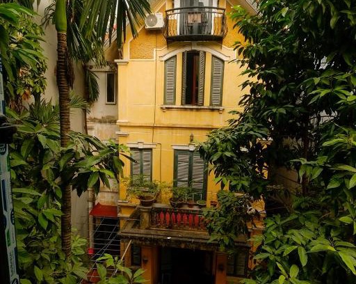 Tu Liem House | French-styled house