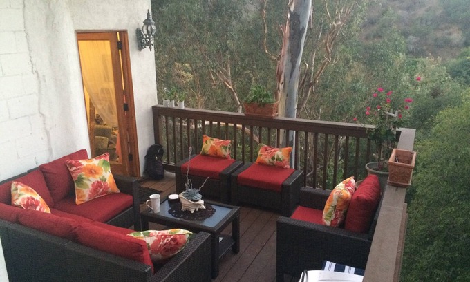 Bel Air House | Green view private serene 1-bedroom guesthouse, BEST LOCATION