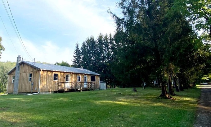 Honeoye House | House ∙ 2 bedrooms ∙ 6 guests