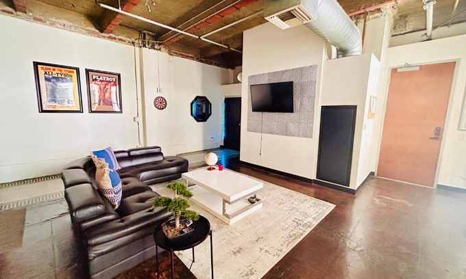Historic Core Apartment | Lux City Living