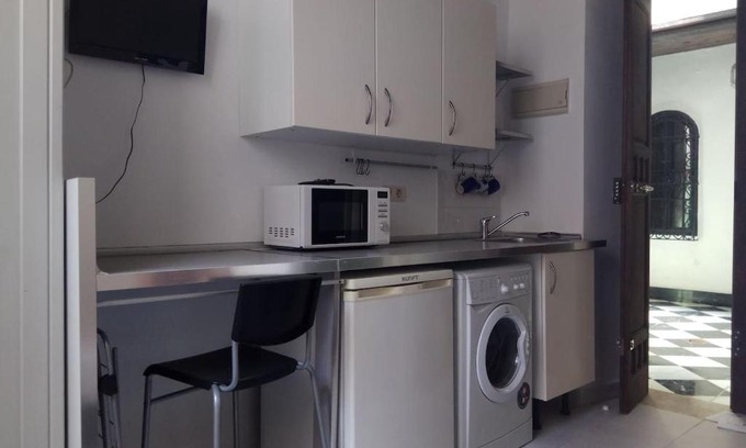 La Goleta Apartment | Mini Studio Centrico