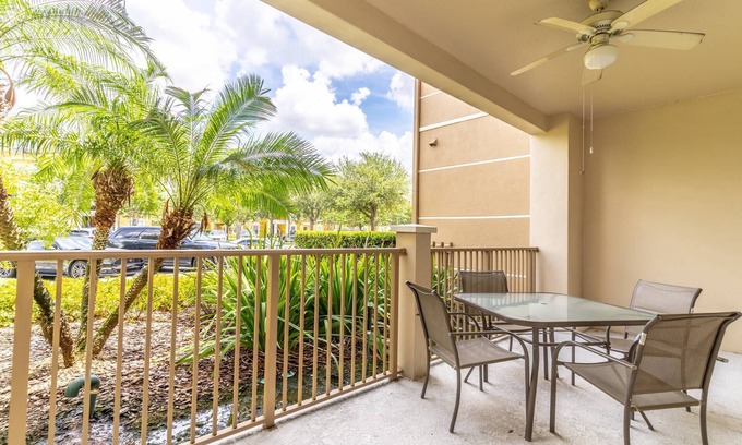 Florida Central Atlantic Coast Condo | Minutes to everything. Desirable Ground Floor Condo in Vista Cay |Lanai |Across from Epic Universe