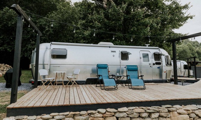 Flag Pond House | Mobile home ∙ 1 bedroom ∙ 3 guests