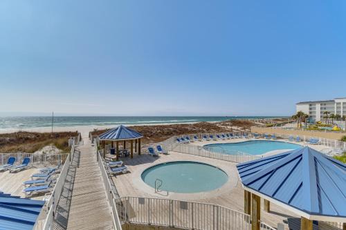 Orange Beach Apartment | Orange Beach Retreat with 4 Pools - Walk to Beach!