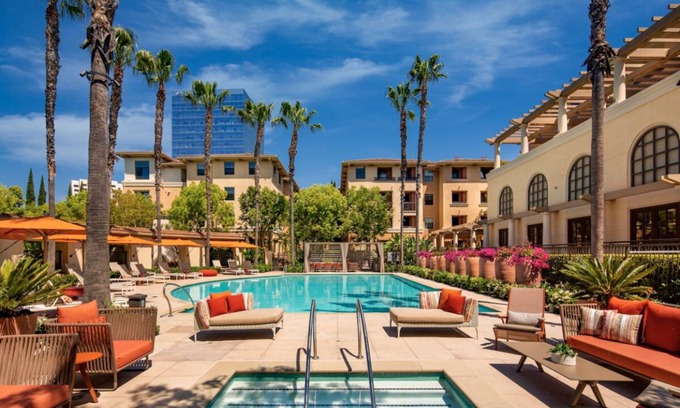 Irvine Resort | Private room ∙ 2 guests