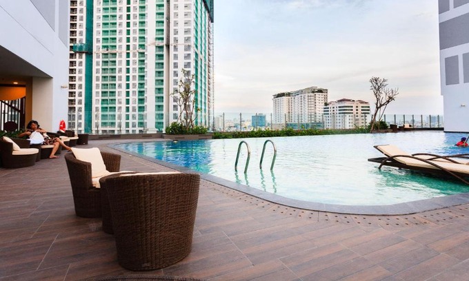 Bach Dang Riverside Apartment | RIVER Gate - Infinity Pool & Gym - SAI GON