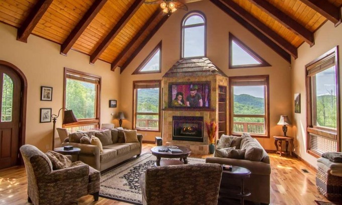 Banner Elk House | Stoneledge Manor - Creek with Pond - Mountain Views - Pool Table