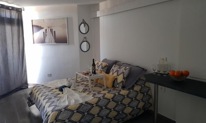 Los Cristianos Apartment | SUMMERLAND SUITES