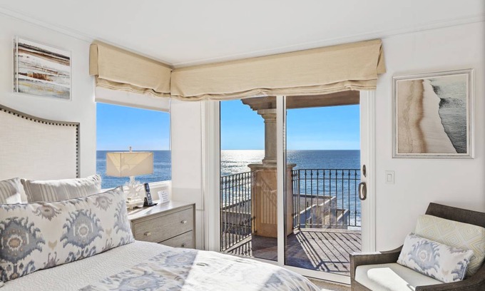 Laguna Beach Villa | Villa ∙ 2 bedrooms ∙ 6 guests