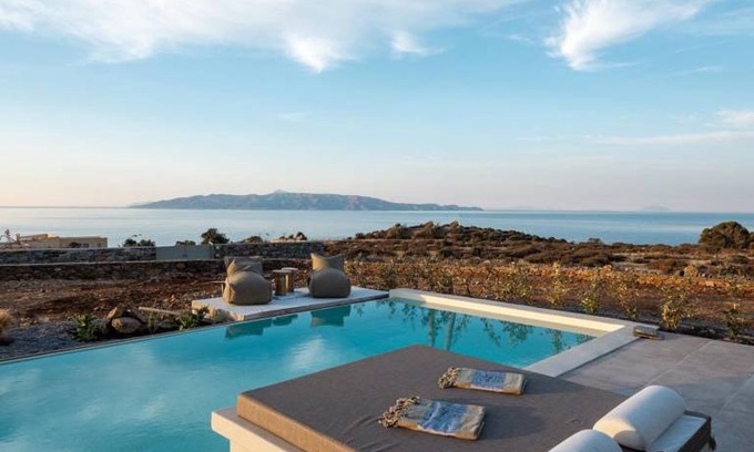 Kithnos Villa | Villa ∙ 4 bedrooms ∙ 8 guests