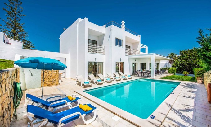 Areias de Sao Joao Villa | Villa ∙ 4 bedrooms ∙ 8 guests