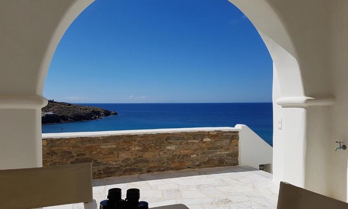 Exomvourgo Villa | VillaTanaos