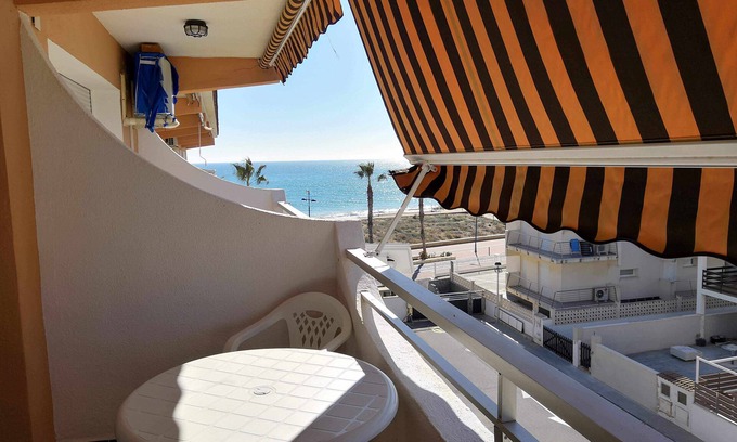 Peniscola Apartment | VORAMAR STUDIO - 1st line of the beach