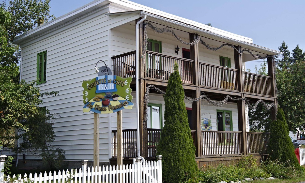 Tadoussac Hotel | Gite au Vieux Pommier