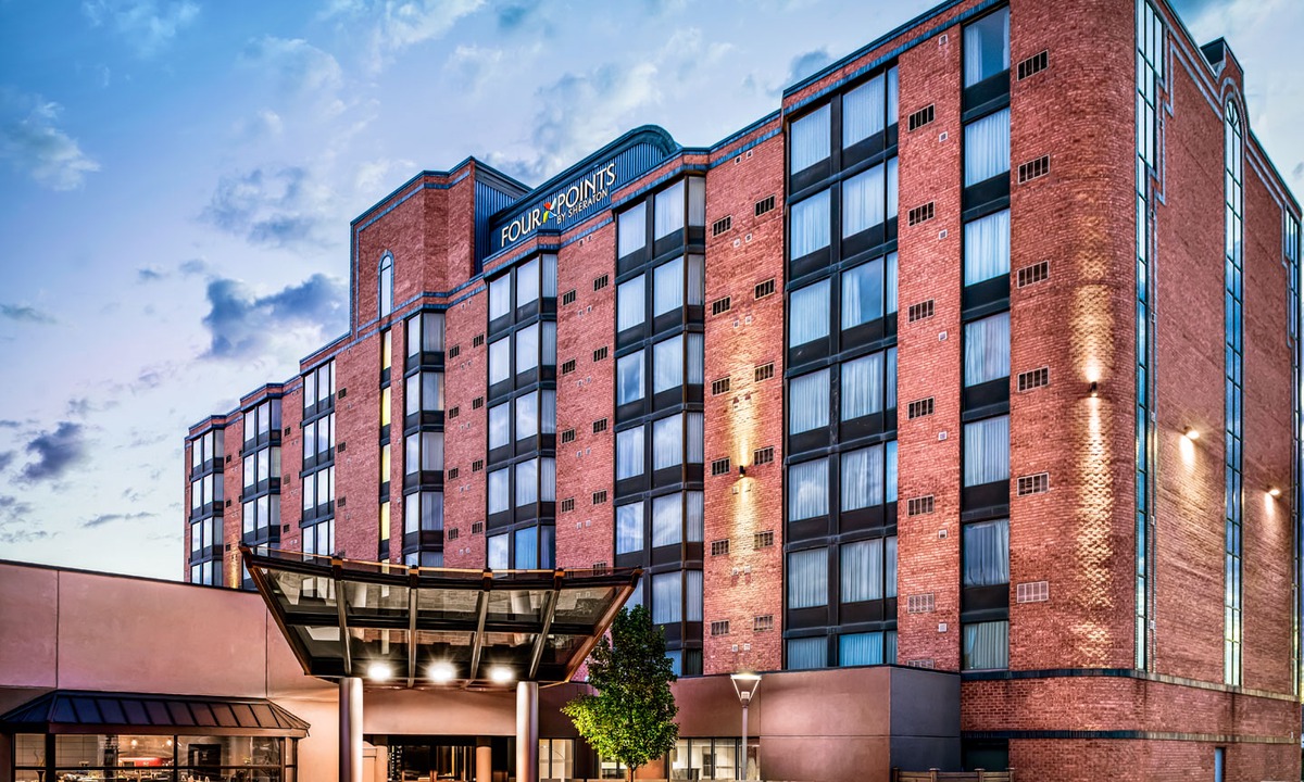 Mississauga Hotel | Four Points by Sheraton Mississauga Meadowvale