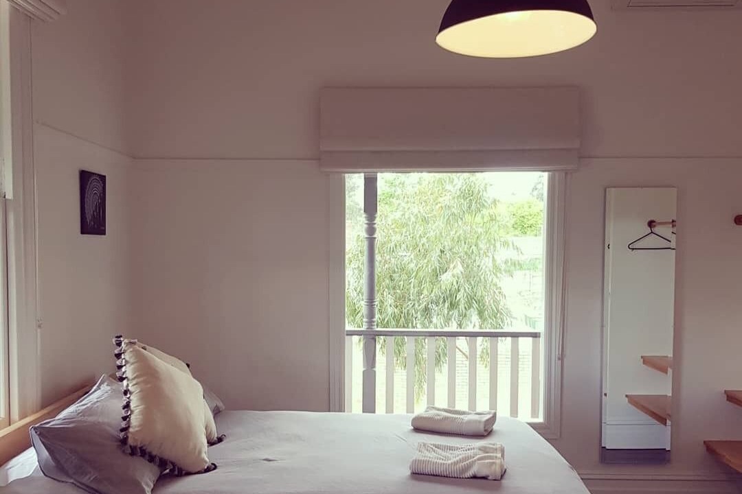 Healesville House | Temora House is the Queen of main street & sits high over beautiful Healesville