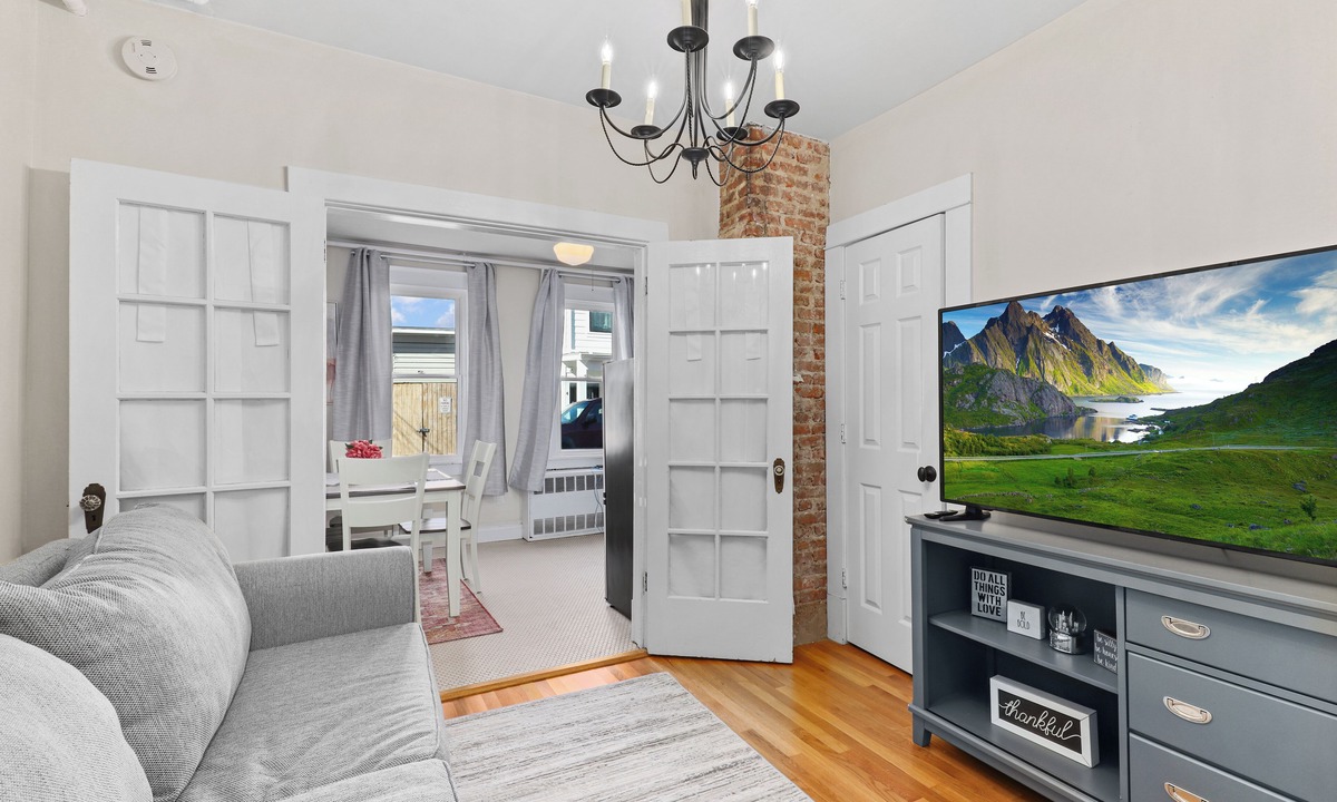 Hastings Apartment | Lovely Hastings home convenient to NYC.