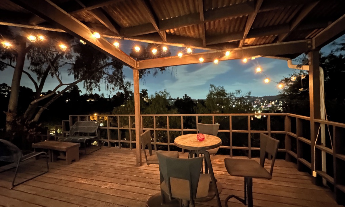 Eagle Rock House | Highland Park Designer Home with Massive deck & stunning views. Pet Friendly!